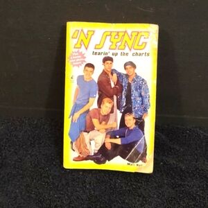 VERY LOVED NSYNC TEARIN UP THE CHARTS VINTAGE 1998